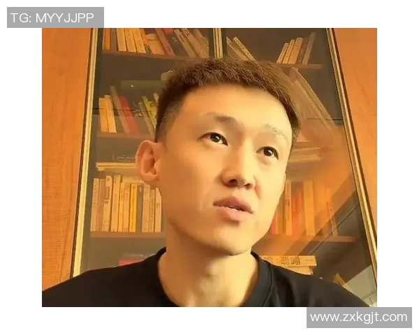 周鹏:从篮球场上的传奇到生活中的榜样,见证奋斗与坚持的力量 周鹏:从篮球场上的传奇到生活中的榜样,见证奋斗与坚持的力量