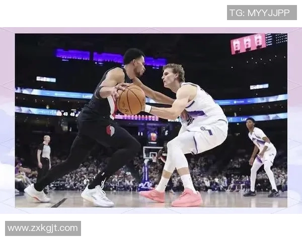 周日勇士与开拓者激战在即球迷期待精彩对决与精彩表现 周日勇士与开拓者激战在即球迷期待精彩对决与精彩表现