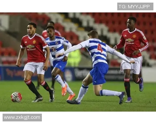 纽波特与米尔顿的精彩对决揭示足球战术与团队精神的较量