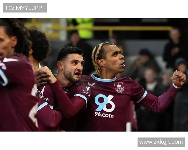 曼联与伯恩利精彩对决录像回放全程回顾与分析