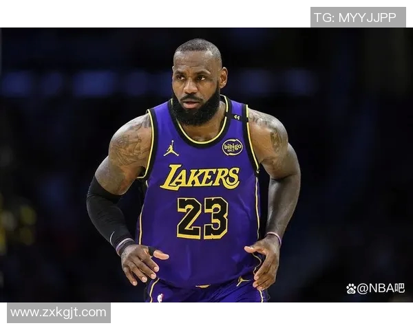 詹姆斯创历史新纪录成首位4万分1万板1万助球员震撼全场 詹姆斯创历史新纪录成首位4万分1万板1万助球员震撼全场