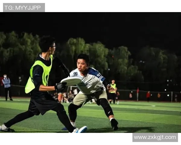 上海飞盘队速度对比深度解析与战术应用探讨 上海飞盘队速度对比深度解析与战术应用探讨