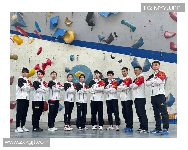 南京攀岩队意识形态争议引发热议探讨攀岩运动的未来发展方向