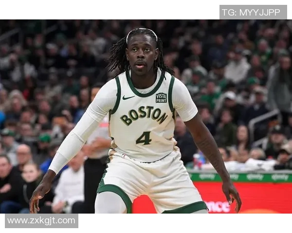 朱霍勒迪的篮球之路与职业生涯的辉煌成就探讨 朱霍勒迪的篮球之路与职业生涯的辉煌成就探讨