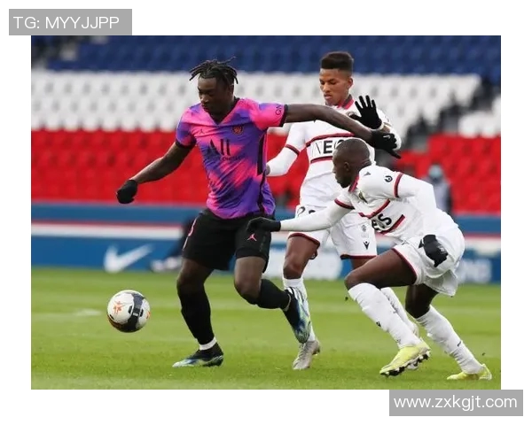 汉诺威与卡尔斯的精彩对决揭示足球战术与团队合作的魅力 汉诺威与卡尔斯的精彩对决揭示足球战术与团队合作的魅力