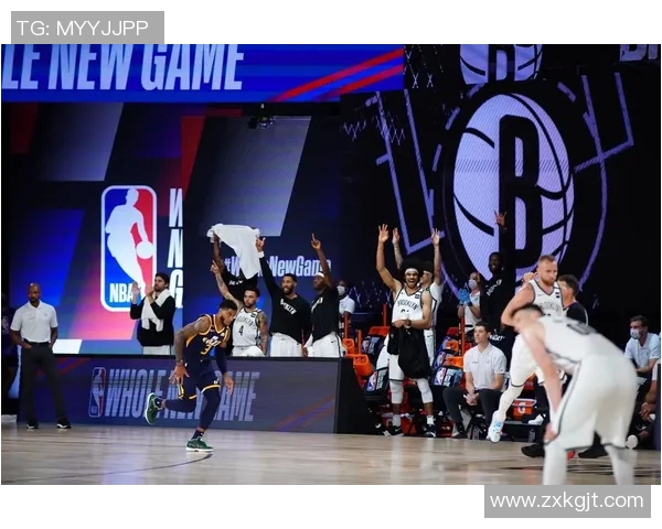 热火与雄鹿激战正酣NBA赛场精彩对决引发球迷热情高涨 热火与雄鹿激战正酣NBA赛场精彩对决引发球迷热情高涨