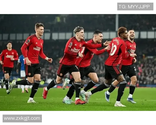 米兰对阵曼彻斯特联精彩直播全程回顾与分析