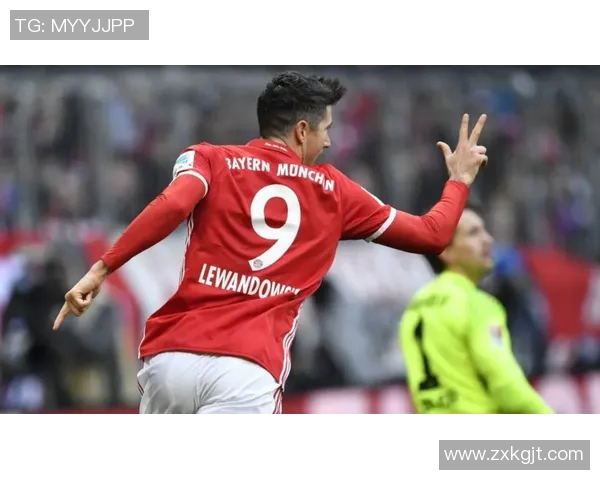 莱万重返老东家引发拜仁球迷愤怒纷纷嘘声称其忘恩负义