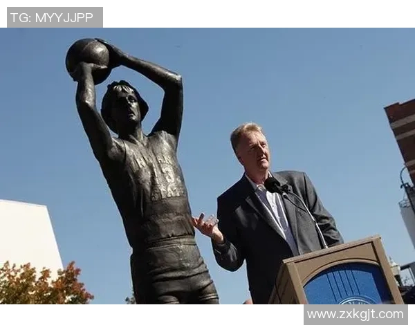 篮球明星雕塑展现运动精神与艺术魅力的完美结合